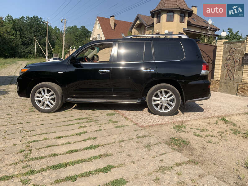 Позашляховик / Кросовер Lexus LX 2008 в Харкові