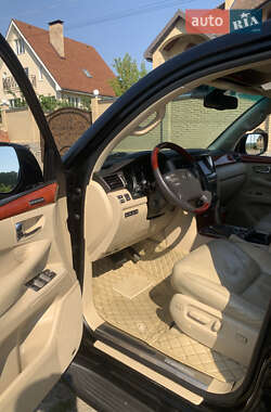 Позашляховик / Кросовер Lexus LX 2008 в 