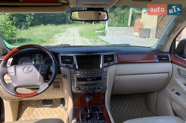 Позашляховик / Кросовер Lexus LX 2008 в 