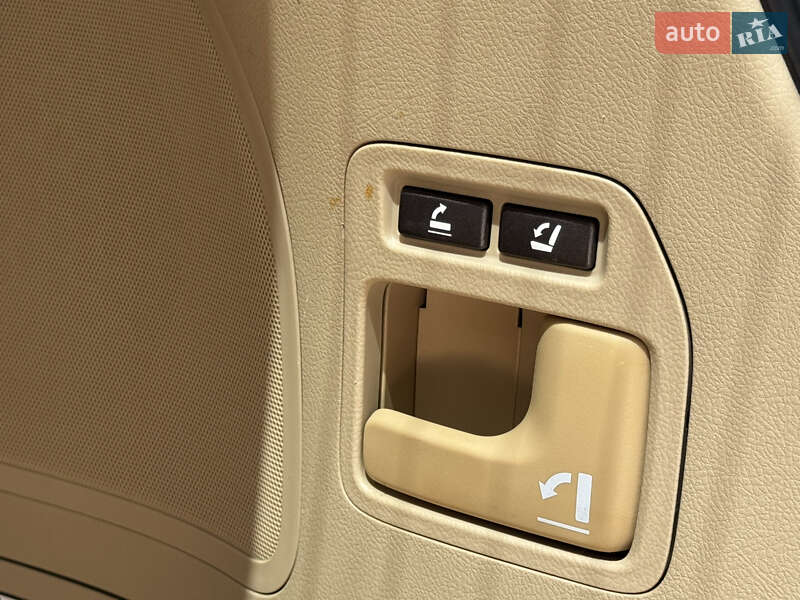 Позашляховик / Кросовер Lexus LX 2011 в Дрогобичі фото 81 Позашляховик / Кросовер Lexus LX 2011 в Дрогобичі