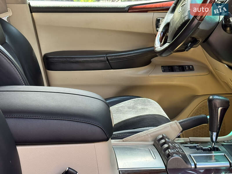 Позашляховик / Кросовер Lexus LX 2011 в Дрогобичі фото 150 Позашляховик / Кросовер Lexus LX 2011 в Дрогобичі