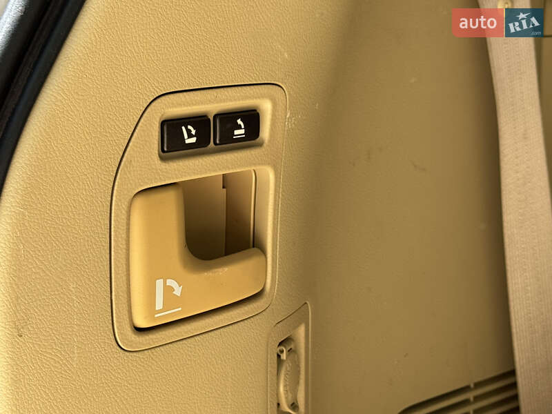 Позашляховик / Кросовер Lexus LX 2011 в Дрогобичі фото 176 Позашляховик / Кросовер Lexus LX 2011 в Дрогобичі