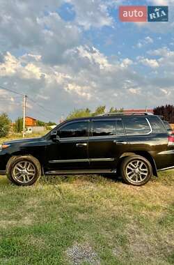 Внедорожник / Кроссовер Lexus LX 2013 в 