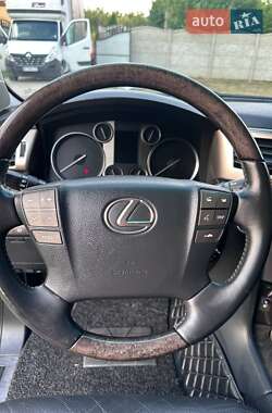 Внедорожник / Кроссовер Lexus LX 2013 в 
