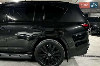 Позашляховик / Кросовер Lexus LX 2023 в 