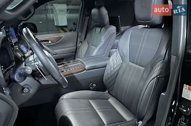 Позашляховик / Кросовер Lexus LX 2023 в 
