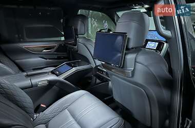 Позашляховик / Кросовер Lexus LX 2023 в 