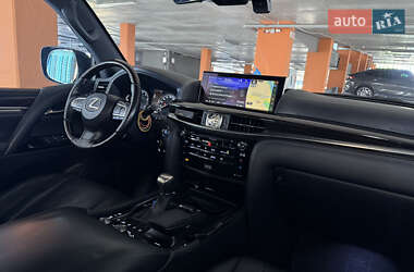 Внедорожник / Кроссовер Lexus LX 2016 в 