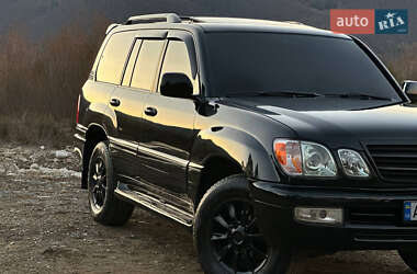 Позашляховик / Кросовер Lexus LX 2003 в 