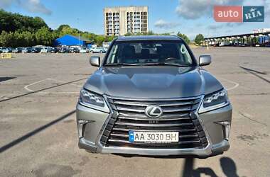 Позашляховик / Кросовер Lexus LX 2016 в Львові