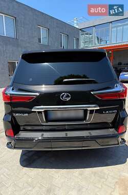 Позашляховик / Кросовер Lexus LX 2019 в 