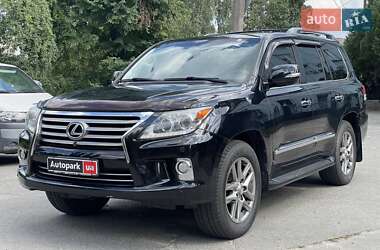 Lexus LX 2012
