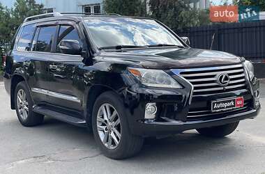 Позашляховик / Кросовер Lexus LX 2012 в 