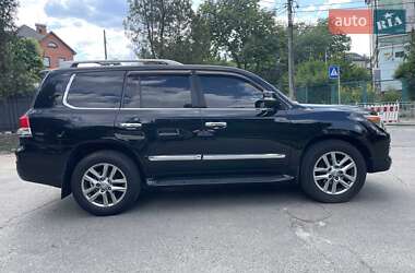 Позашляховик / Кросовер Lexus LX 2012 в 
