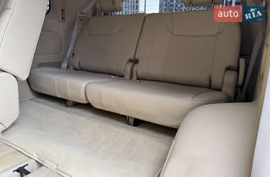 Позашляховик / Кросовер Lexus LX 2010 в 