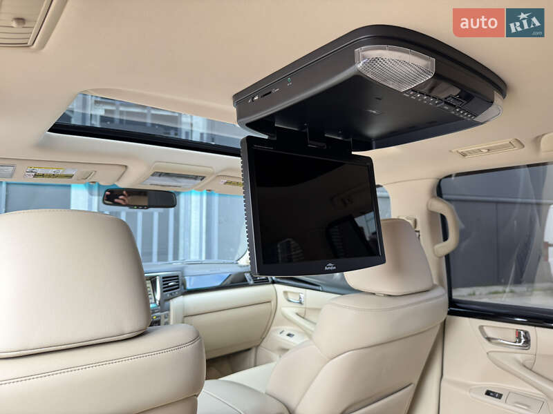 Внедорожник / Кроссовер Lexus LX 2010 в Киеве