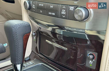 Позашляховик / Кросовер Lexus LX 2010 в 