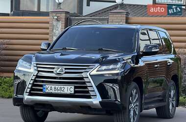Внедорожник / Кроссовер Lexus LX 2017 в 