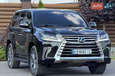 Внедорожник / Кроссовер Lexus LX 2017 в 