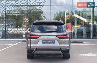Внедорожник / Кроссовер Lexus LX 2023 в 