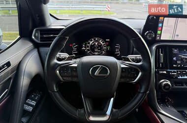 Внедорожник / Кроссовер Lexus LX 2023 в 