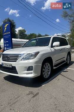 Lexus LX 2008