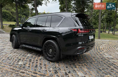 Внедорожник / Кроссовер Lexus LX 2025 в 