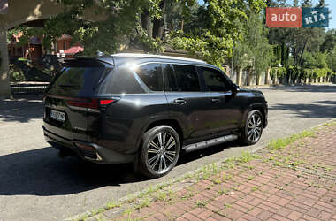 Позашляховик / Кросовер Lexus LX 2022 в 