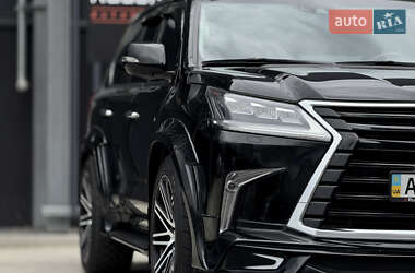 Позашляховик / Кросовер Lexus LX 2016 в Києві