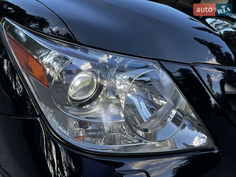 Внедорожник / Кроссовер Lexus LX 2010 в Киеве