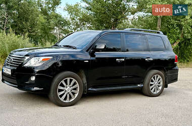 Внедорожник / Кроссовер Lexus LX 2010 в 