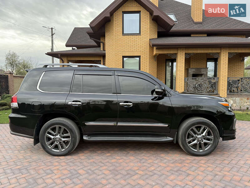 Внедорожник / Кроссовер Lexus LX 2014 в Сарнах