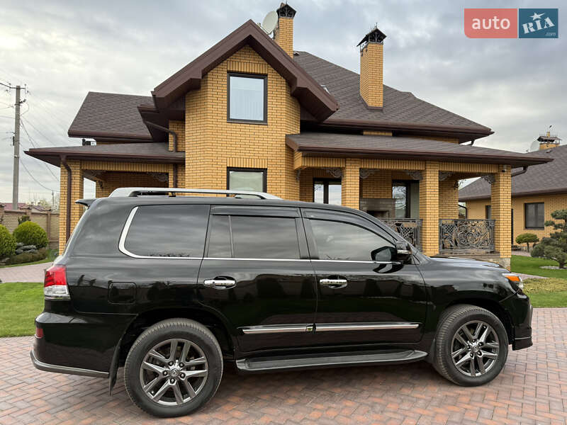 Внедорожник / Кроссовер Lexus LX 2014 в Сарнах