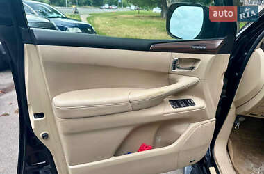 Внедорожник / Кроссовер Lexus LX 2010 в 