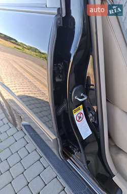 Позашляховик / Кросовер Lexus LX 2007 в 