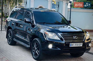 Внедорожник / Кроссовер Lexus LX 2008 в 