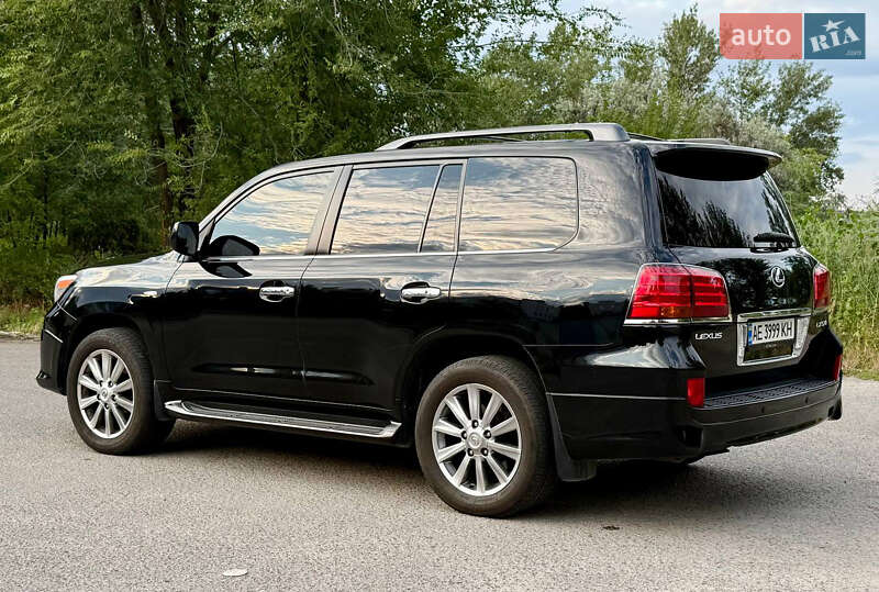 Внедорожник / Кроссовер Lexus LX 2010 в Днепре