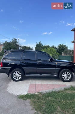 Внедорожник / Кроссовер Lexus LX 2006 в 