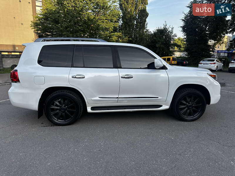 Внедорожник / Кроссовер Lexus LX 2008 в Ровно