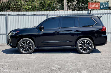 Внедорожник / Кроссовер Lexus LX 2017 в 