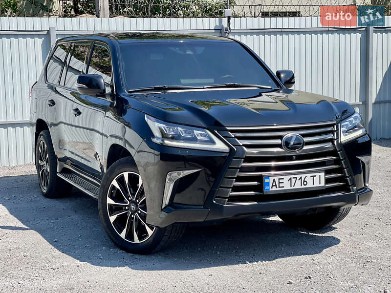 Lexus LX 2017