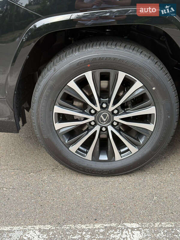Внедорожник / Кроссовер Lexus LX 2025 в Киеве