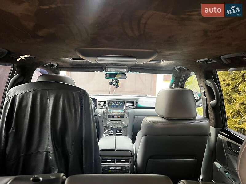 Позашляховик / Кросовер Lexus LX 2008 в Харкові