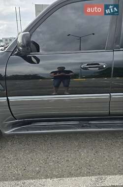 Внедорожник / Кроссовер Lexus LX 2007 в 