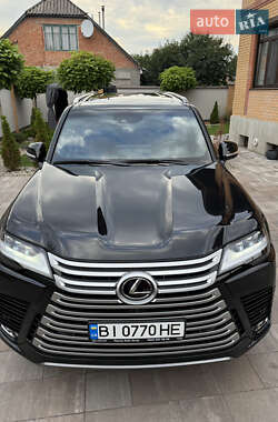 Внедорожник / Кроссовер Lexus LX 2023 в 