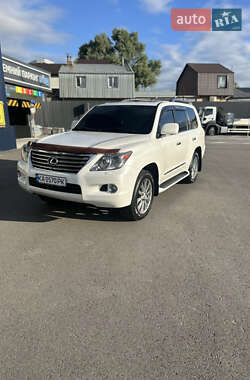 Внедорожник / Кроссовер Lexus LX 2011 в 