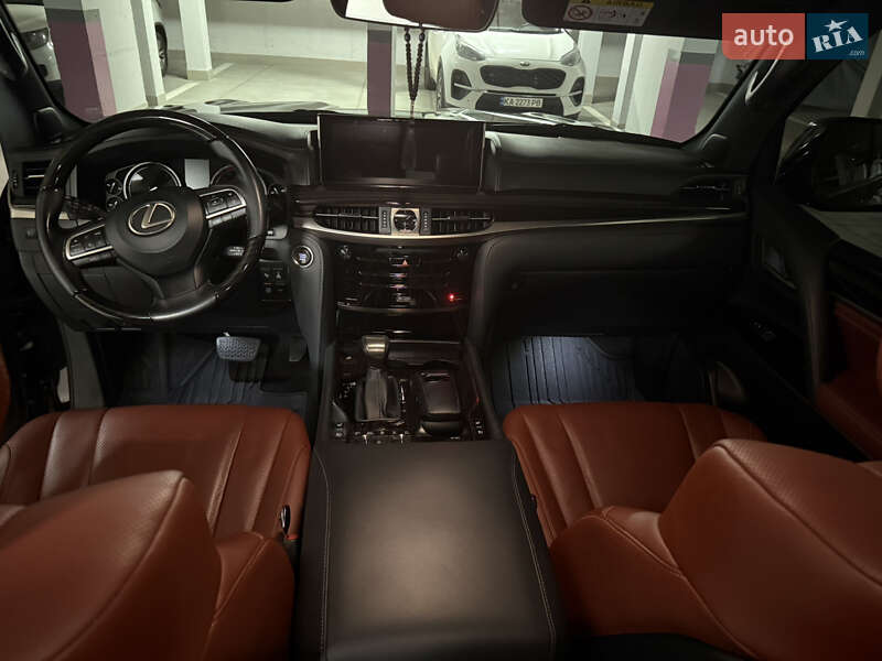 Внедорожник / Кроссовер Lexus LX 2021 в Черновцах