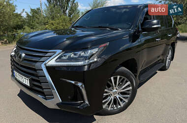 Внедорожник / Кроссовер Lexus LX 2017 в 