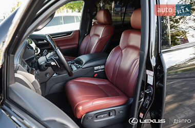 Внедорожник / Кроссовер Lexus LX 2019 в 