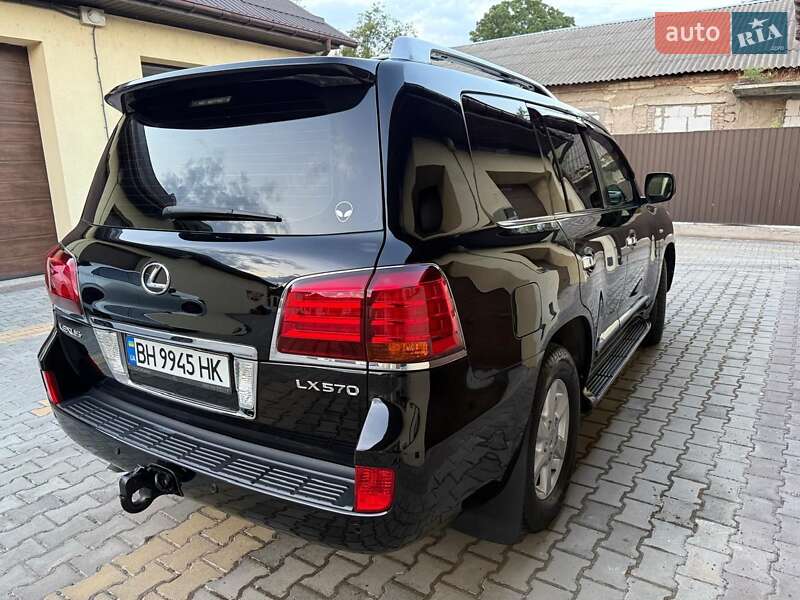 Внедорожник / Кроссовер Lexus LX 2008 в Измаиле